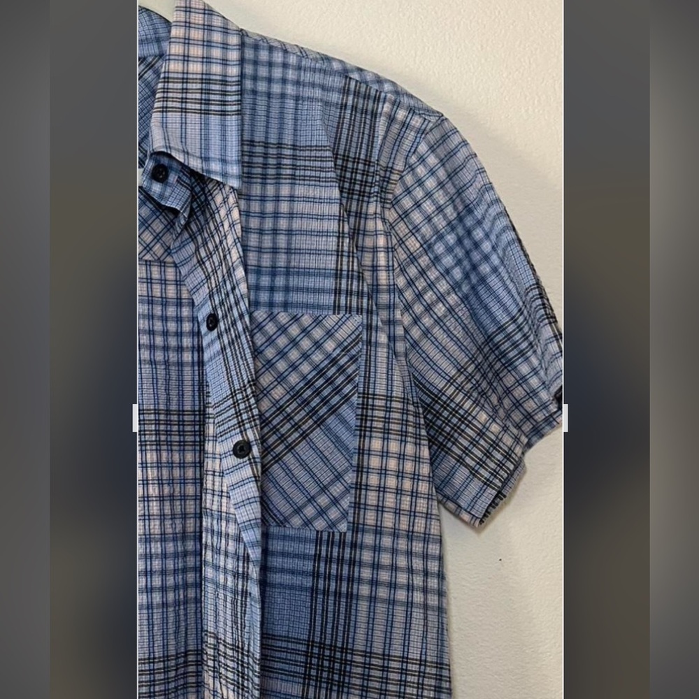 Light Blue Plaid Short-Sleeve Button-Up Top Summer
